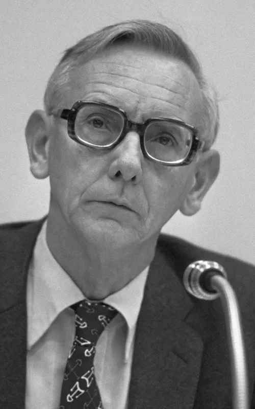 Max van der Stoel