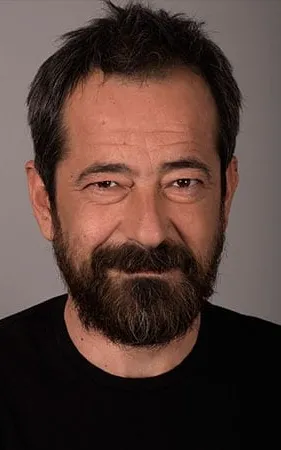 Feridun Düzağaç