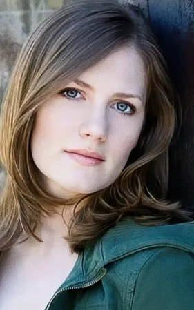 Kira Ross Schlitt