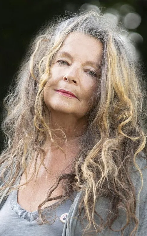 Eve Libertine