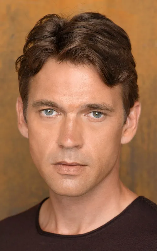 Dougray Scott