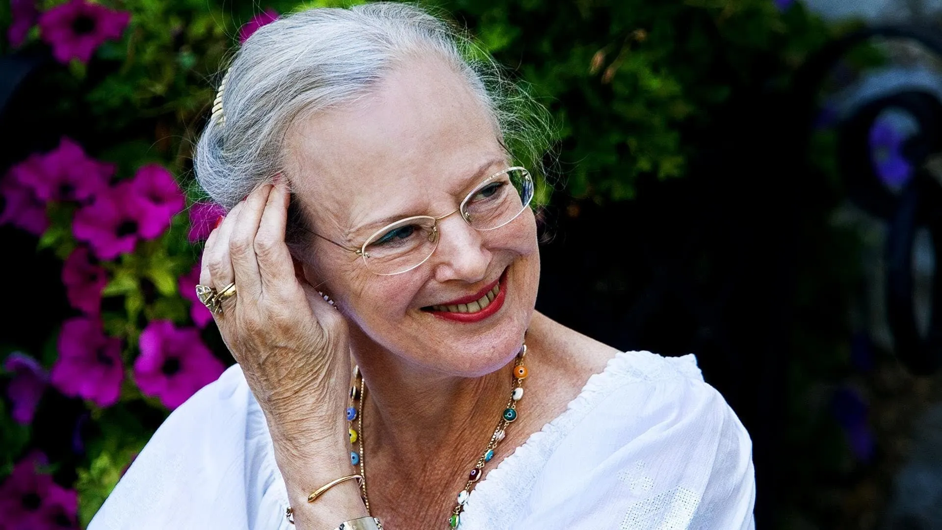 Margrethe II - Hele Danmarks Dronning