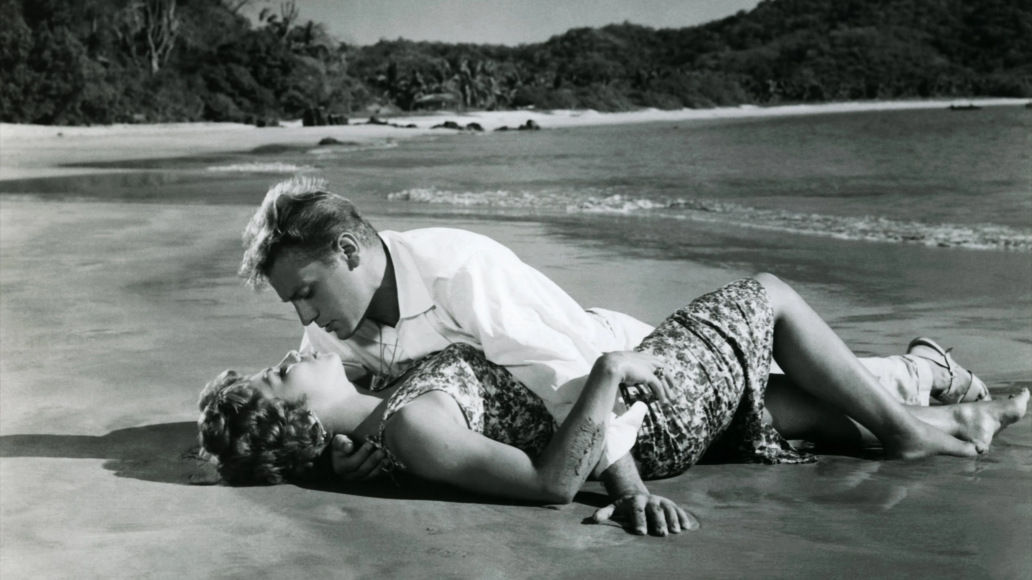 Sand kisses