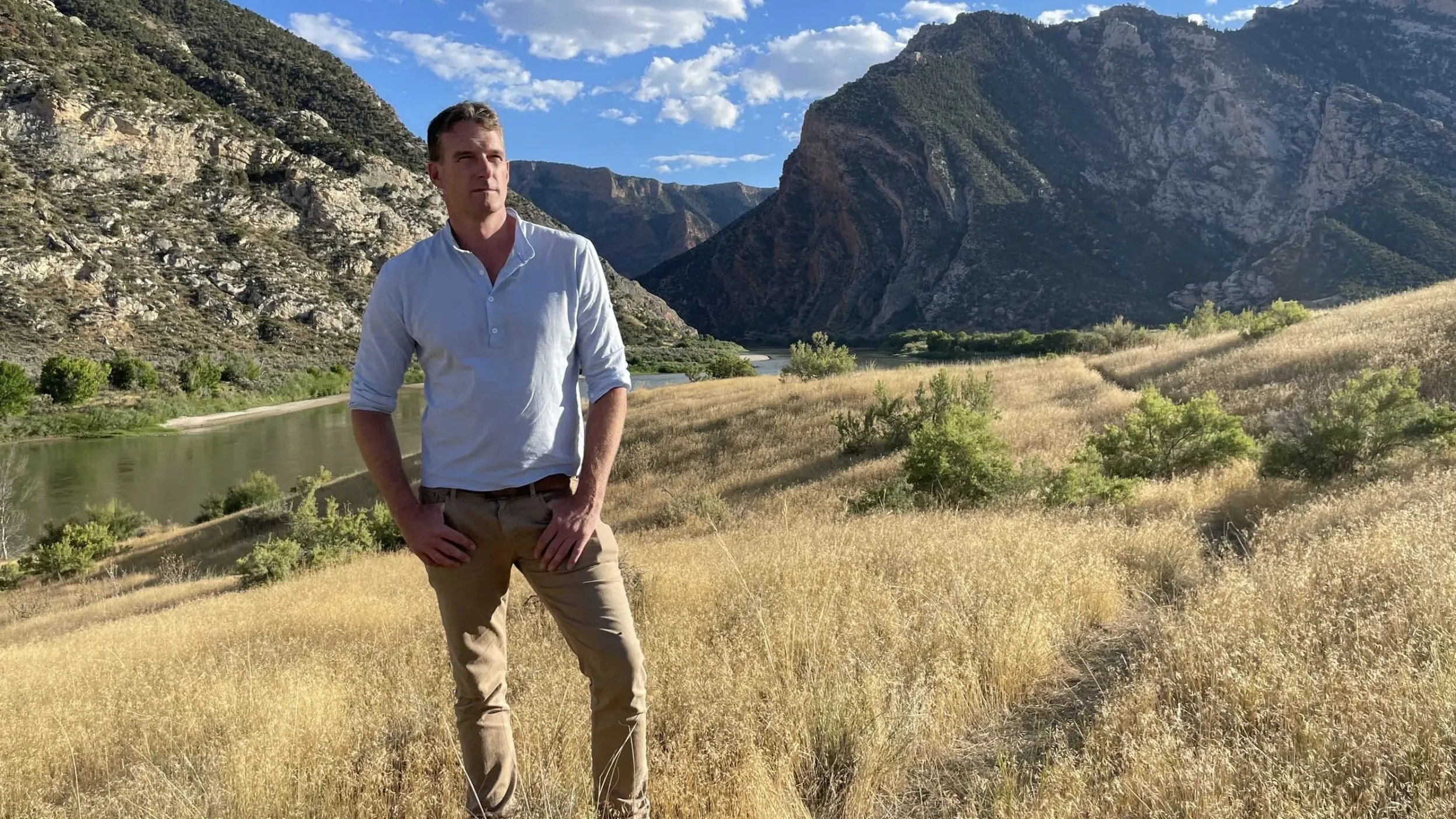 Into Dinosaur Valley with Dan Snow