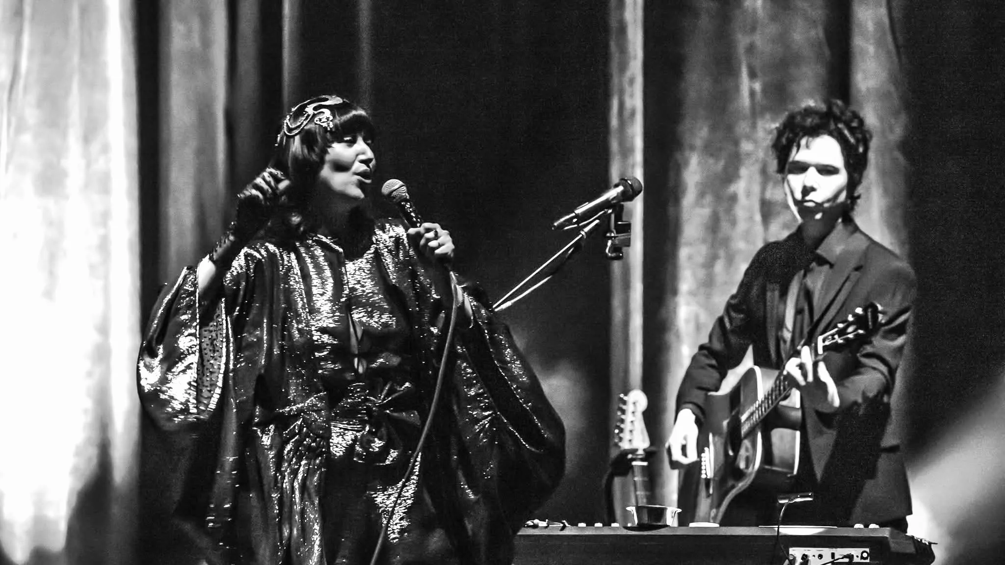 Yeah Yeah Yeahs: Hidden in Pieces