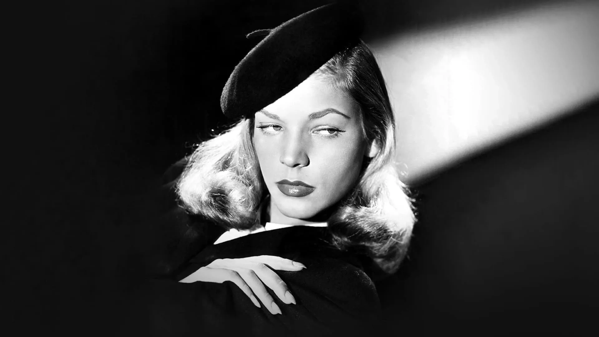 Lauren Bacall, ombre et lumière