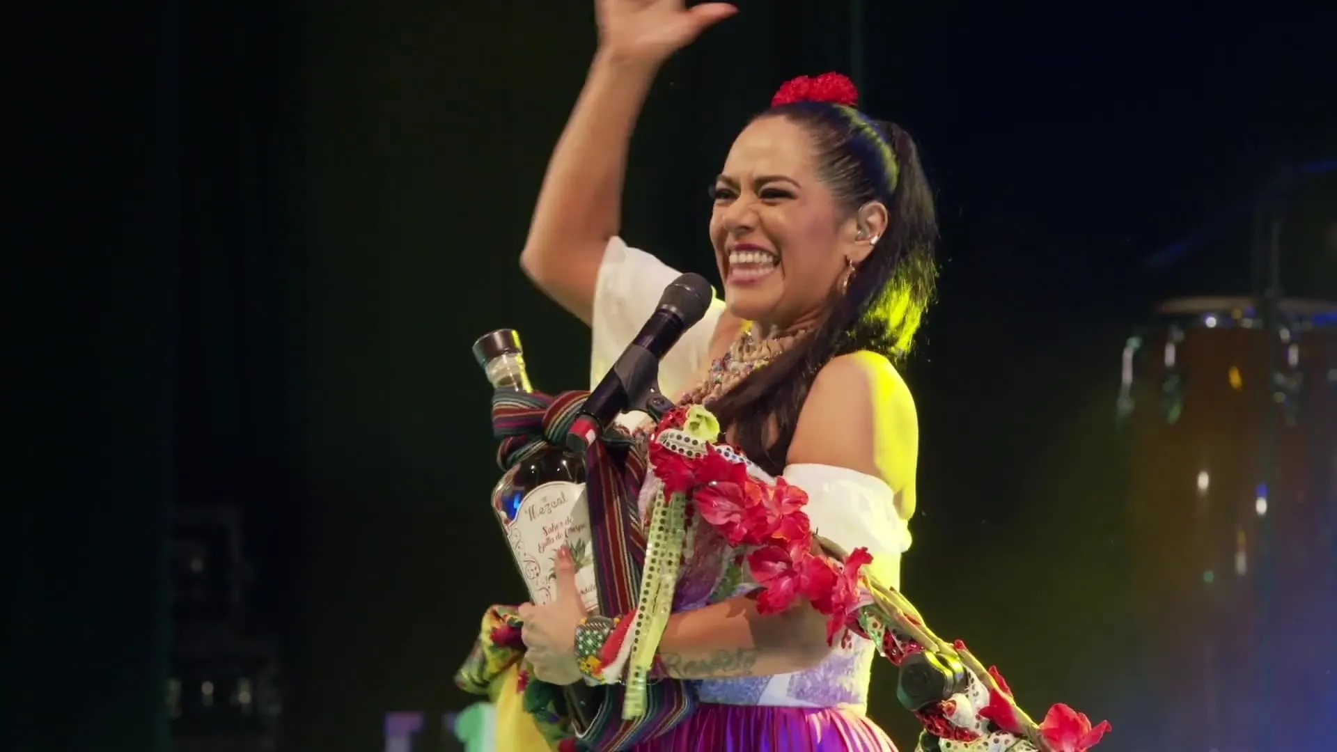 El Grito: Lila Downs at the Macedonio Alcalá Theater, with the Alejandro Díaz Orchestra and the Costumbrista Dance Company