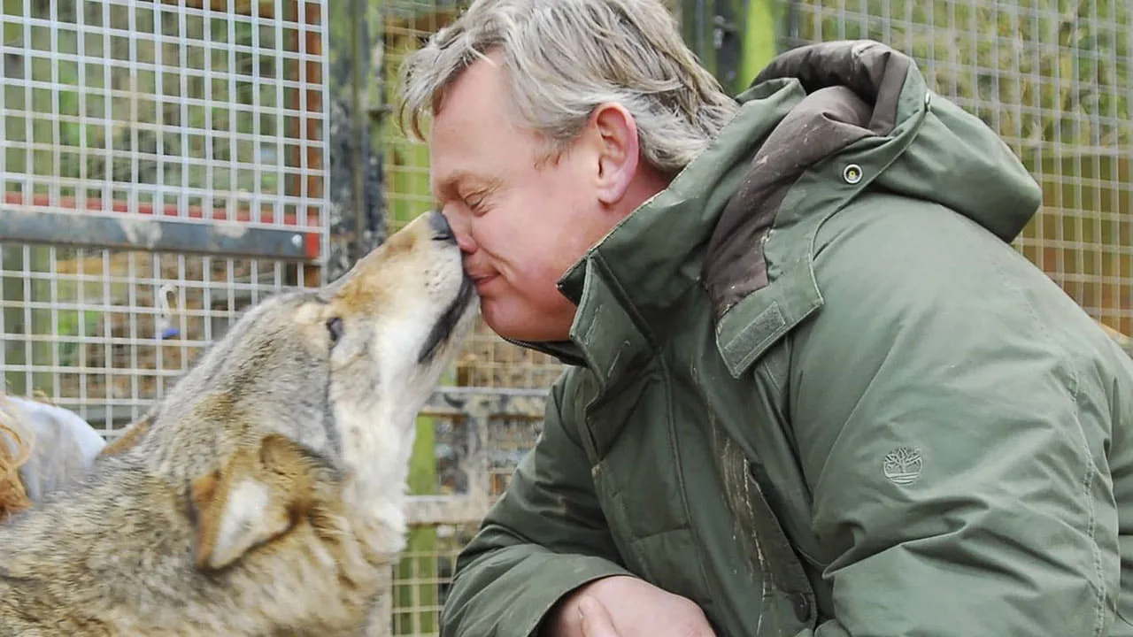 Martin Clunes: My Travels and Other Animals