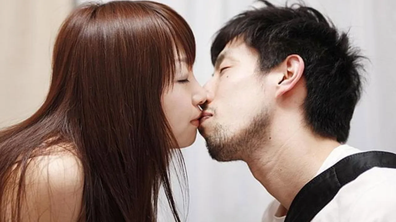 Ghost kiss