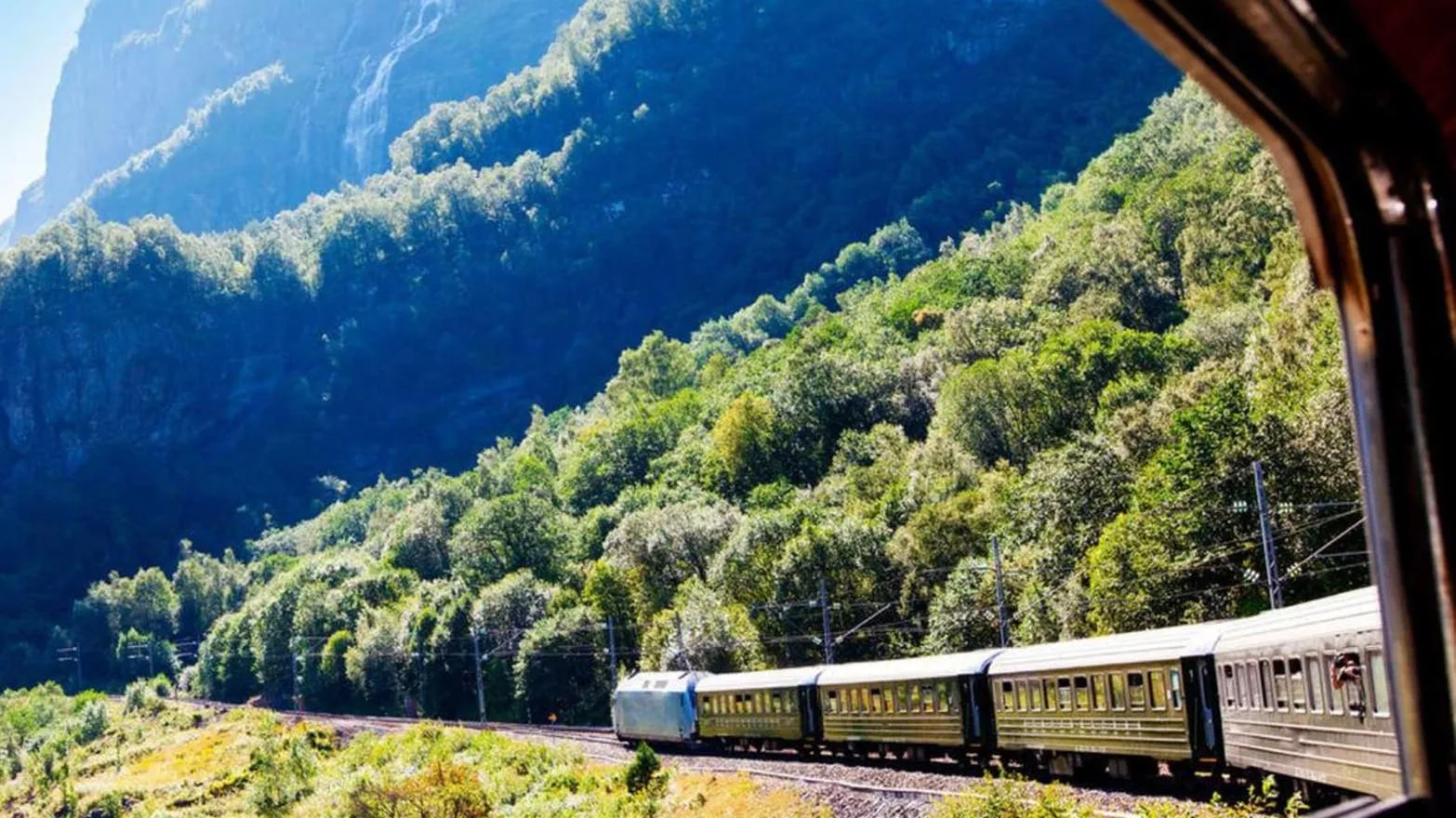 Slow TV: Train Ride Bergen to Oslo