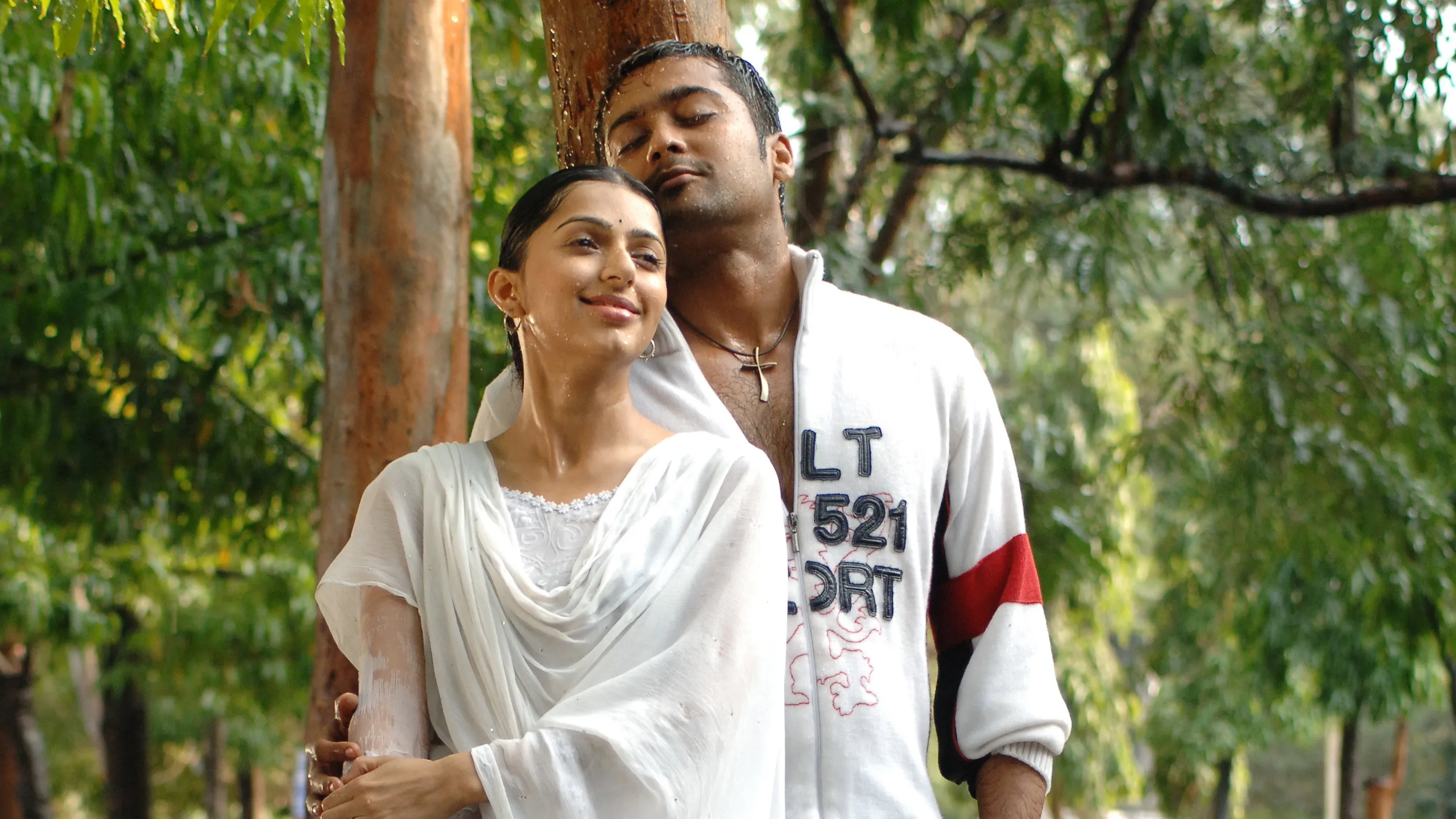 Sillunu Oru Kaadhal