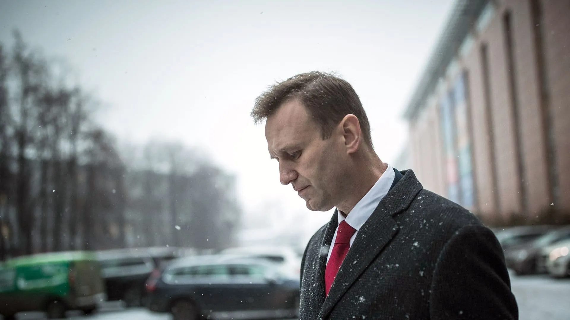 Becoming Navalny