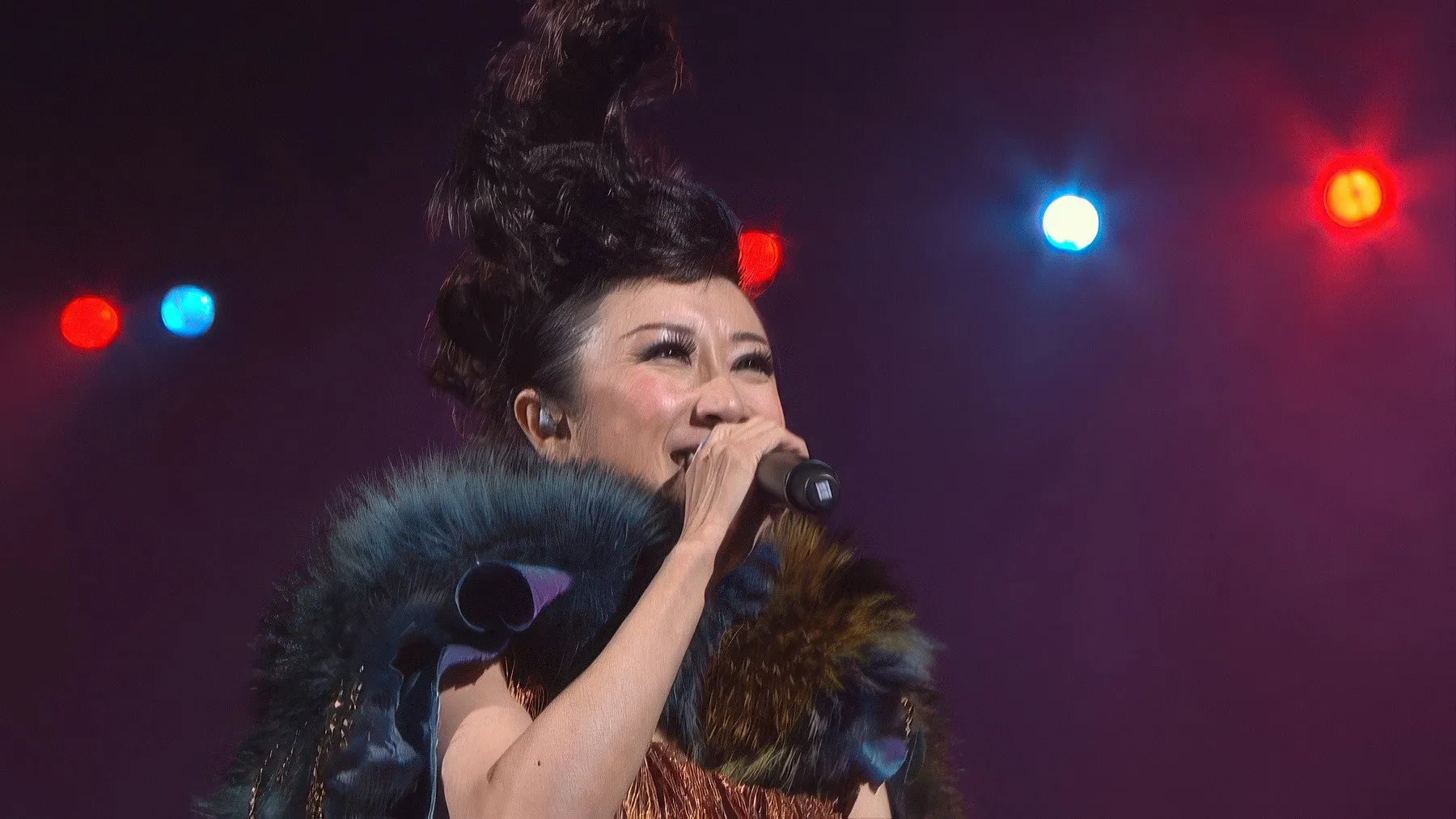 Rosanne Lui Live Concert 2011