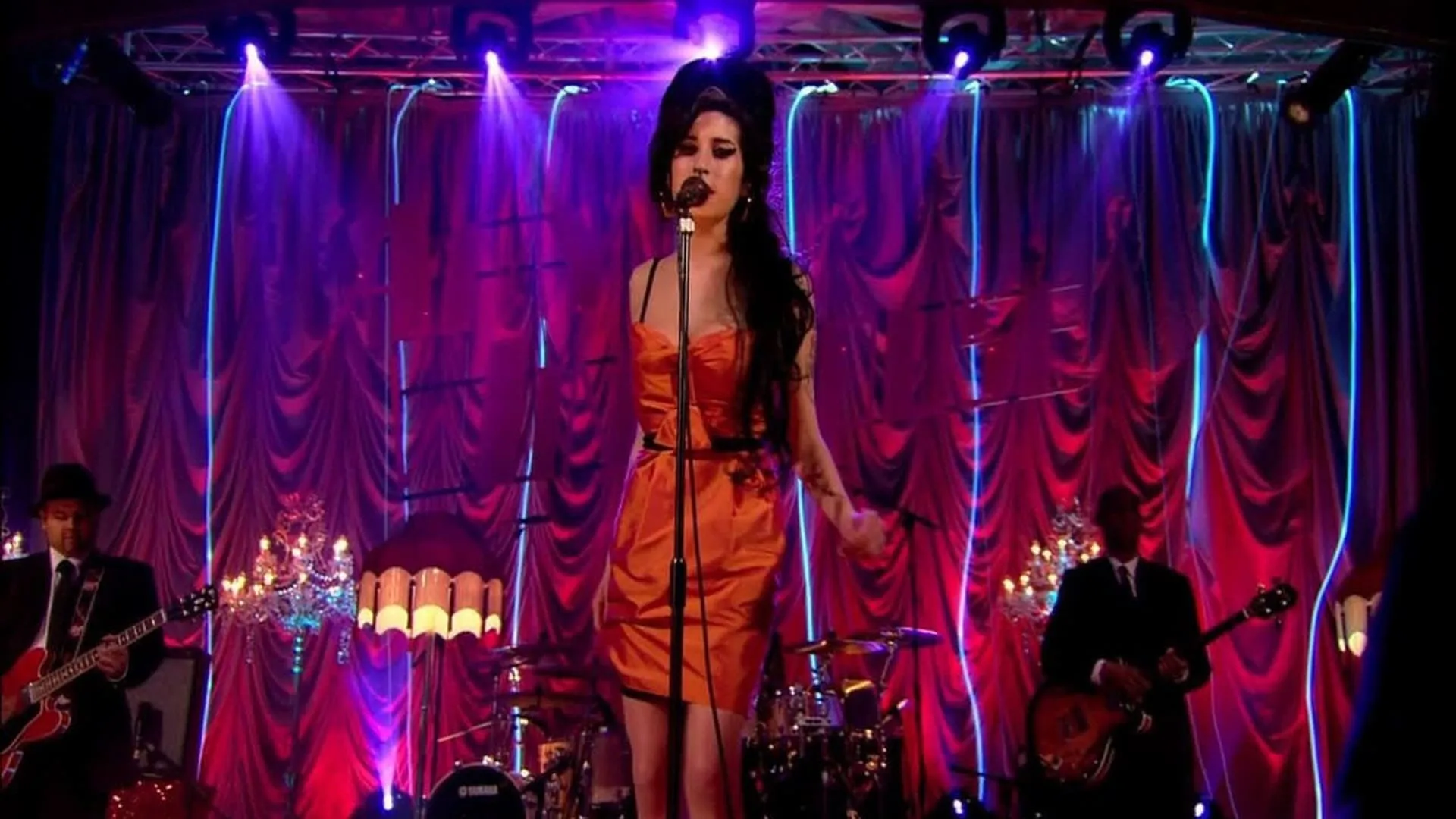 Amy Winehouse – BBC One Sessions Live at Porchester Hall