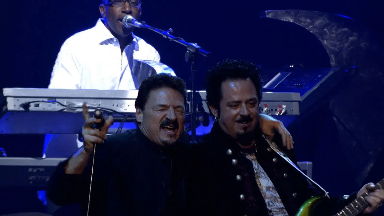 Toto: Falling in Between Live