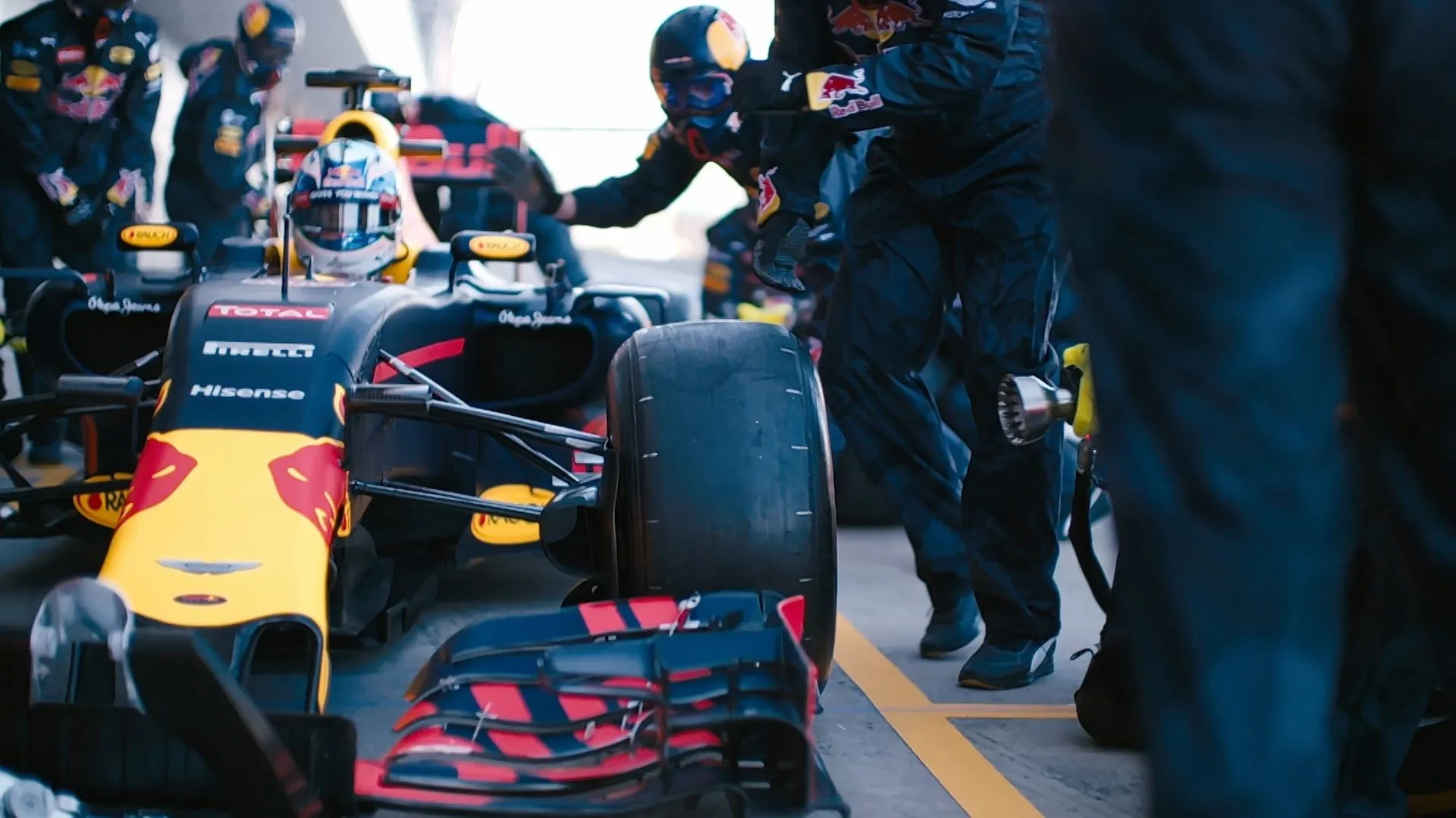 The History of the Pit Stop: Gone in Two Seconds