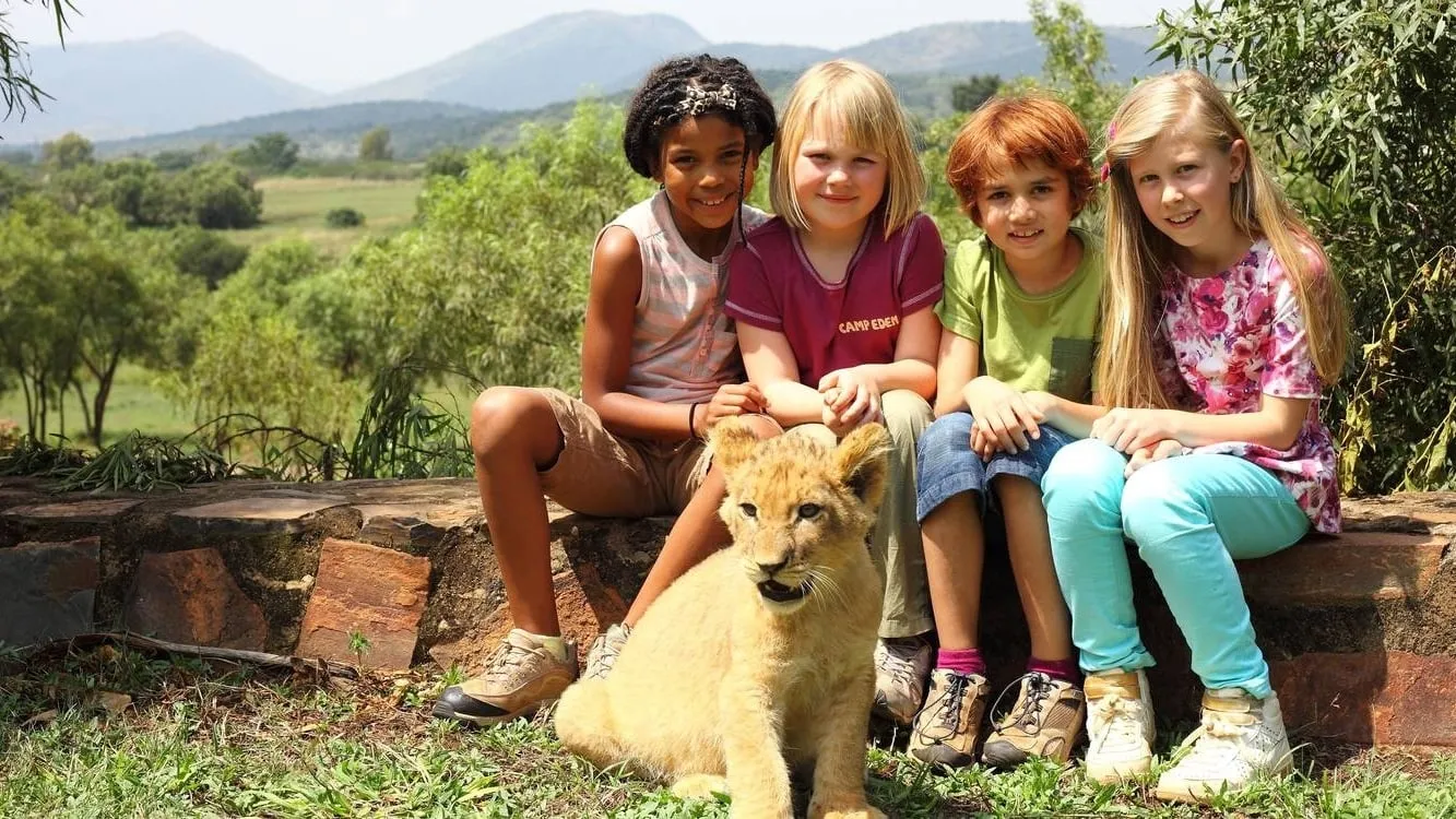 Casper and Emma on Safari