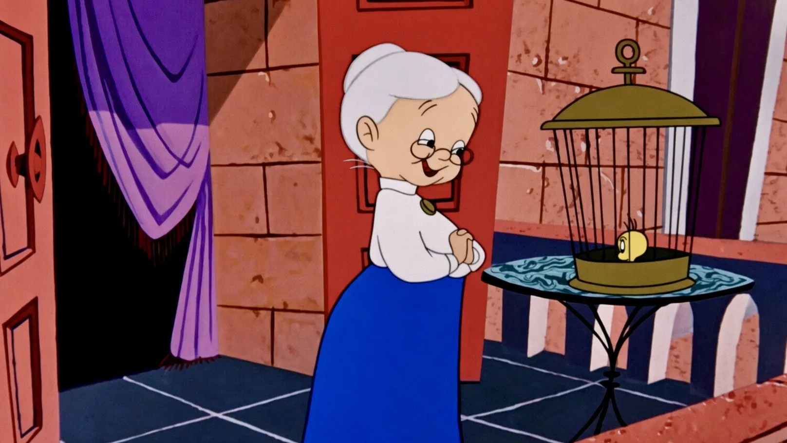 A Pizza Tweety-Pie